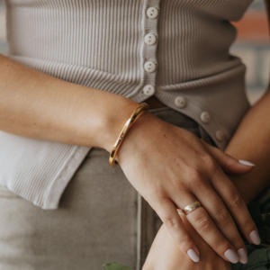 Urn Ashes Bangle - Inscripture - Memorial Jewellery - Ashes Jewellery