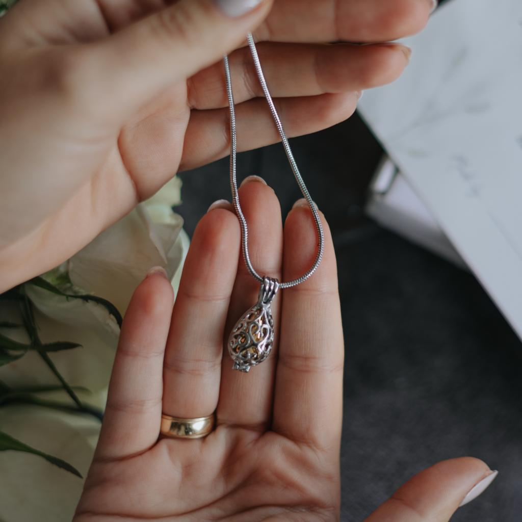 Caged Ashes Necklace - Inscripture - Ashes Jewellery - Memorial Jewellery