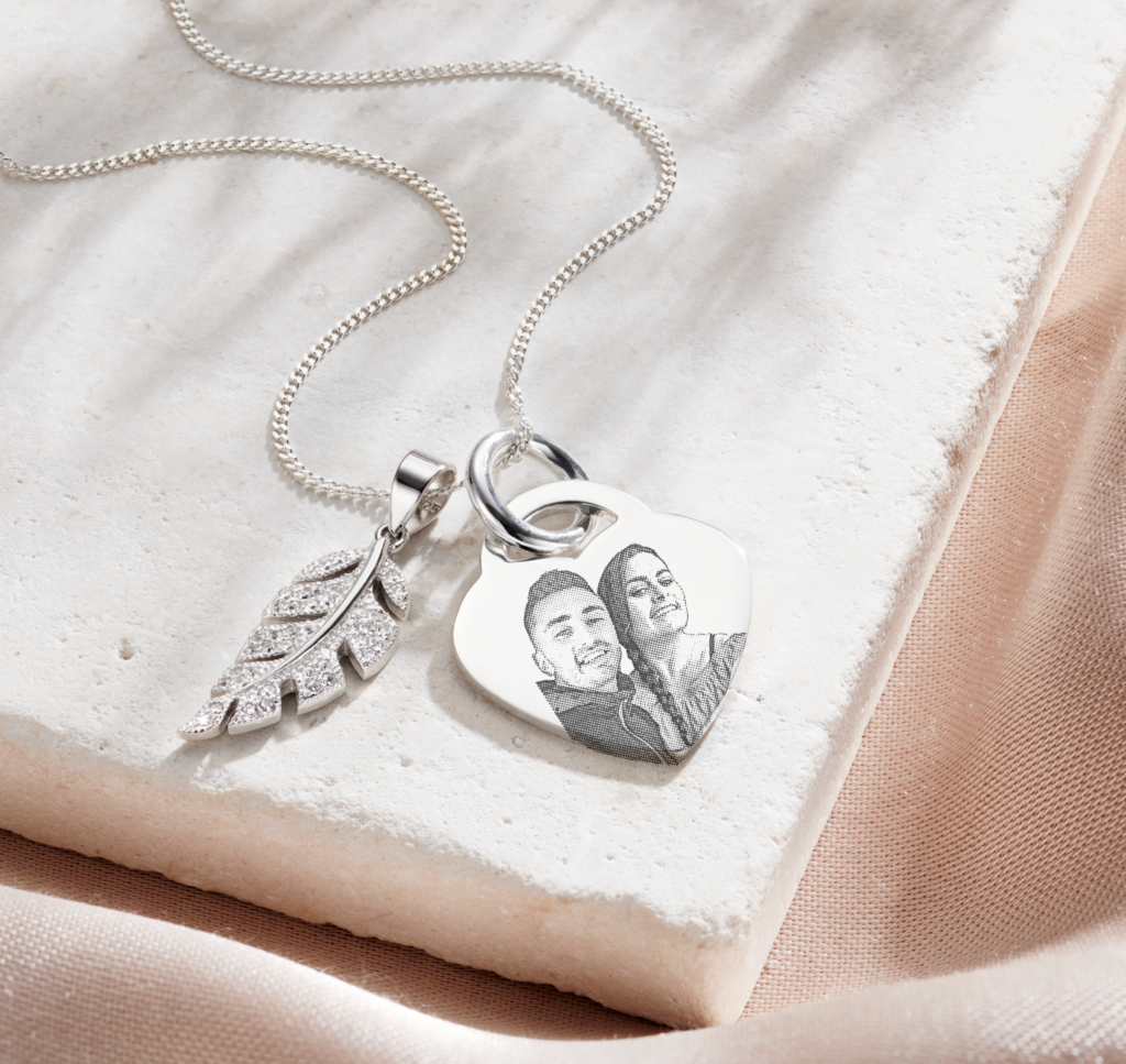 Sterling Silver Heart Feather Photo Necklace - Photo Jewellery - Memorial Jewellery - Inscripture