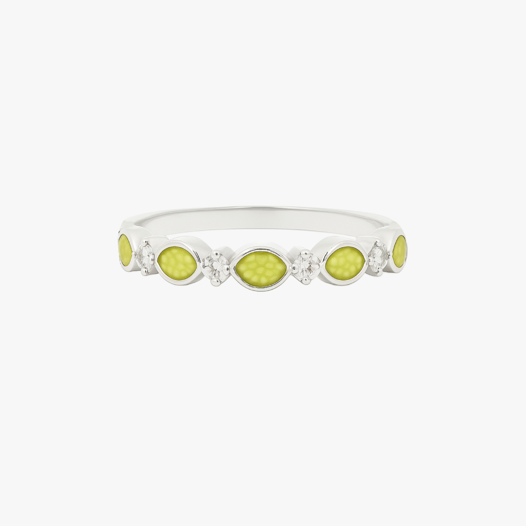 Noelle Ashes Ring - Ashes into Jewellery - Inscripture - Memorial Jewellery